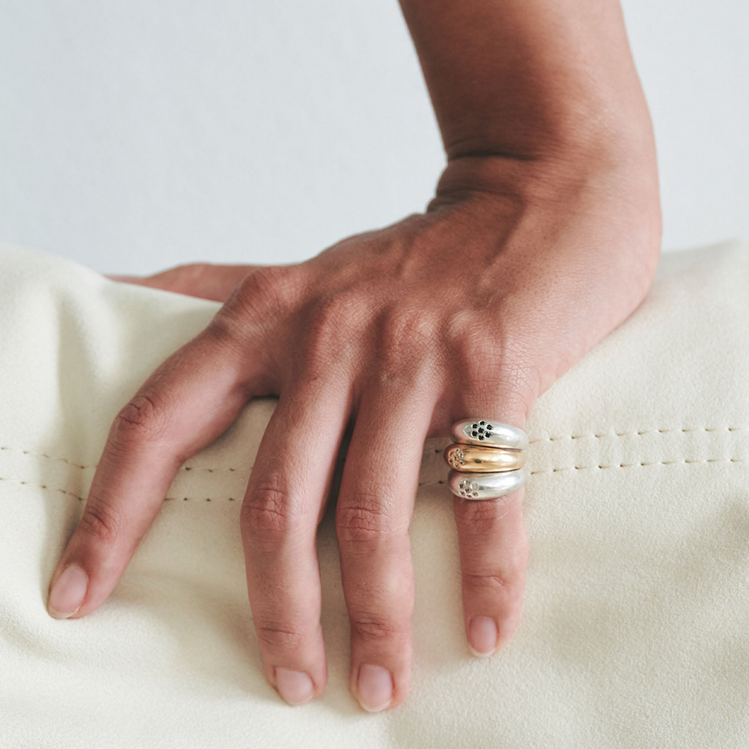 Gold Siglum Ring