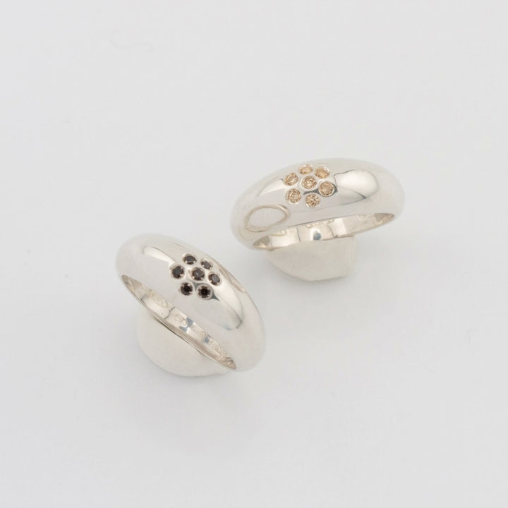 Black Siglum Ring