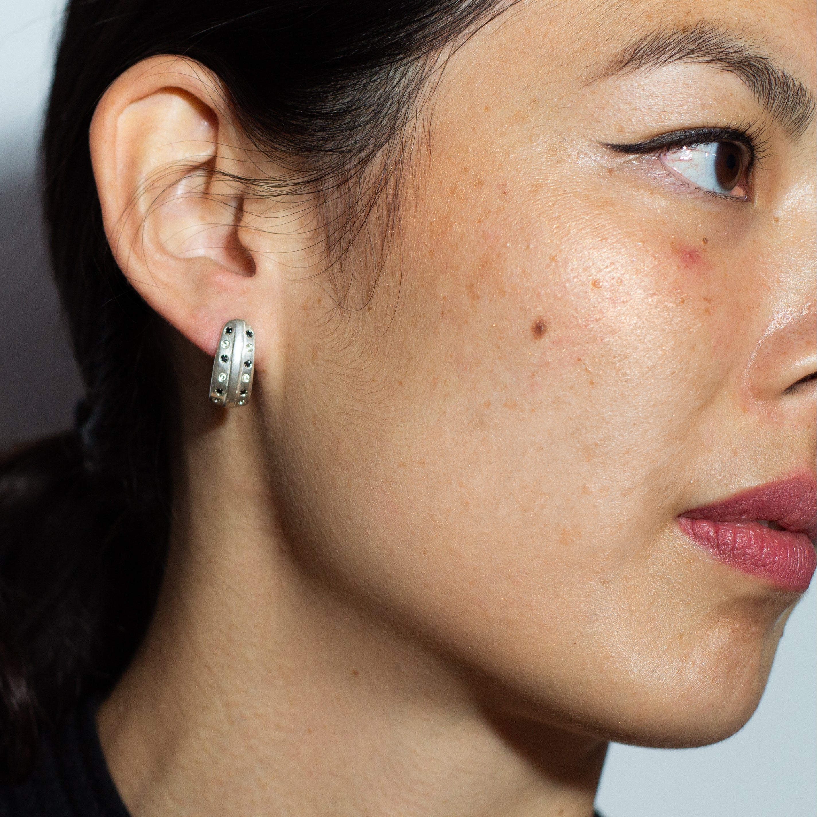 CORE Scoop Earrings w/ Alternating Stones