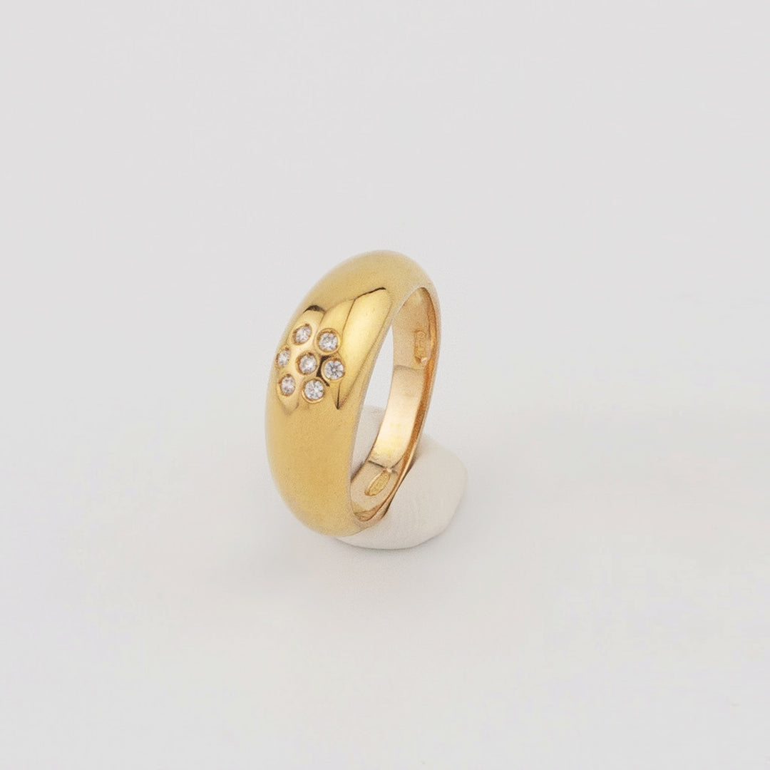Gold Siglum Ring