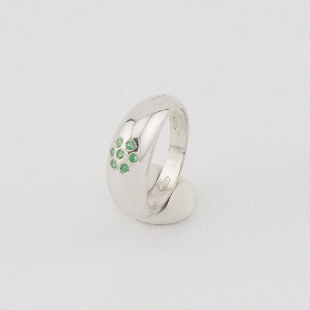 Green Siglum Ring