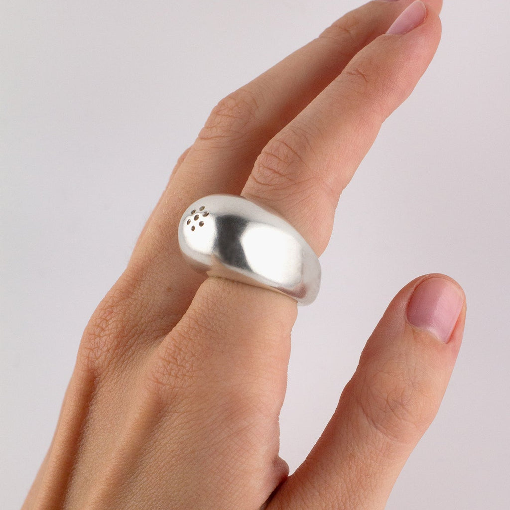 Salt Shaker Ring