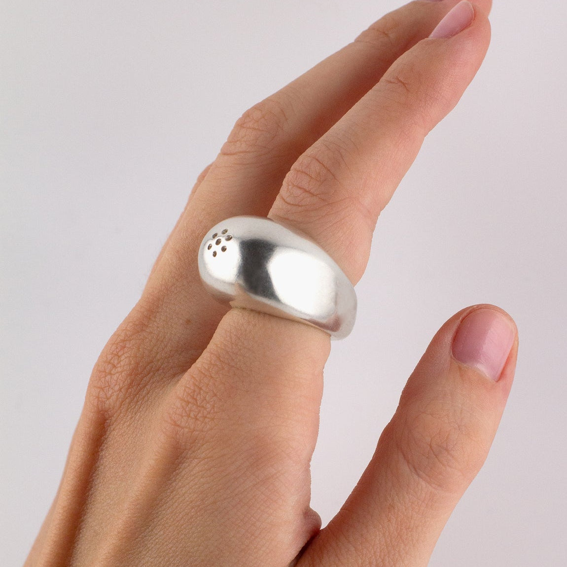 Salt Shaker Ring