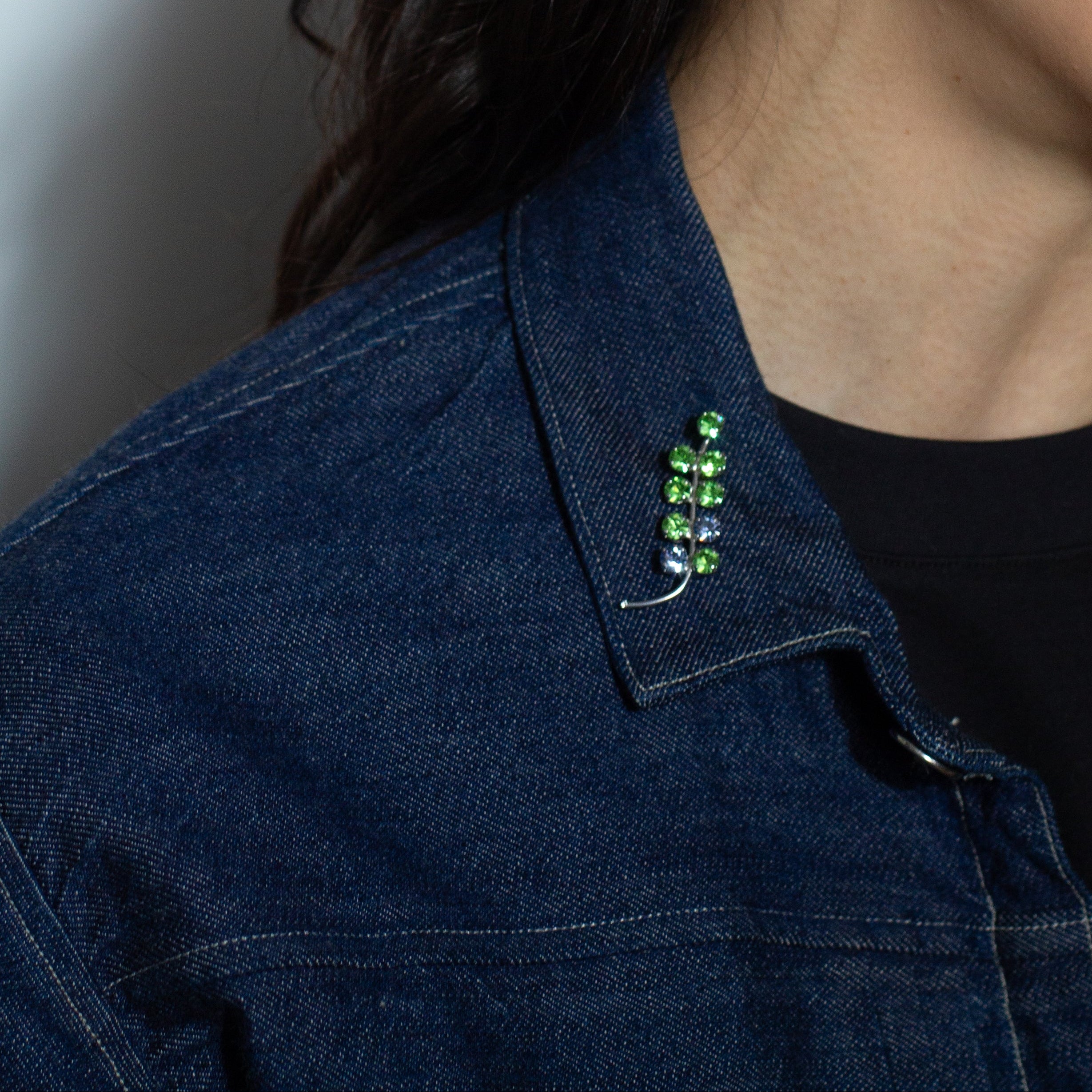Peridot Sprig of Hope Pin